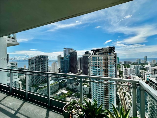 92 SW 3rd St 4905, Miami, FL 33130
