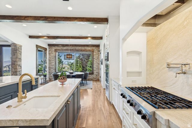 12527 N WILDFLOWER LN, Highland, UT 84003