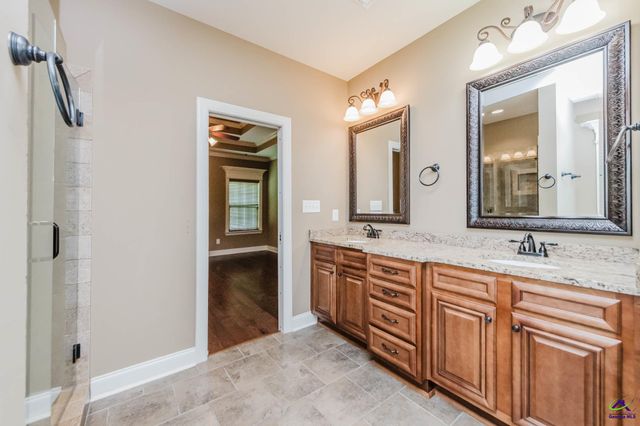 2115 Hiwassee Drive, Bonaire, GA 31005
