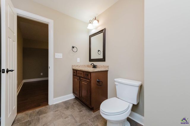 2115 Hiwassee Drive, Bonaire, GA 31005