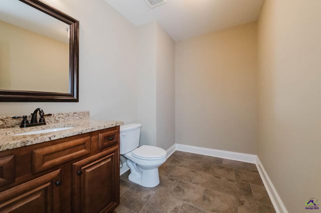 2115 Hiwassee Drive, Bonaire, GA 31005