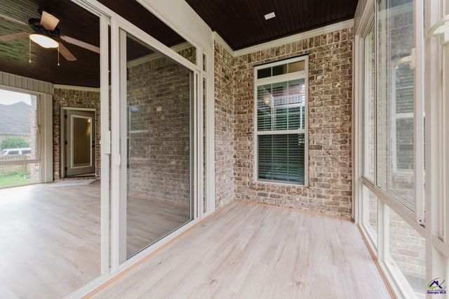 2115 Hiwassee Drive, Bonaire, GA 31005