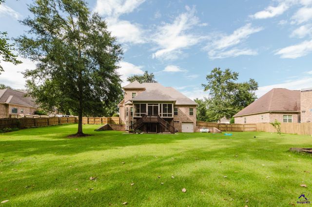 2115 Hiwassee Drive, Bonaire, GA 31005