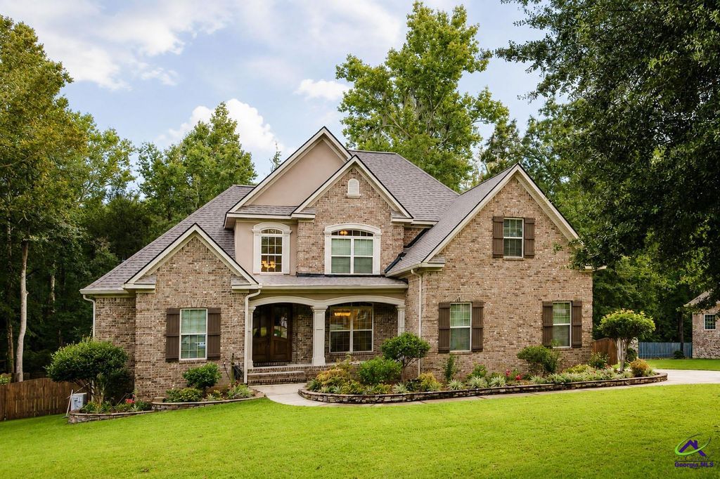 2115 Hiwassee Drive, Bonaire, GA 31005