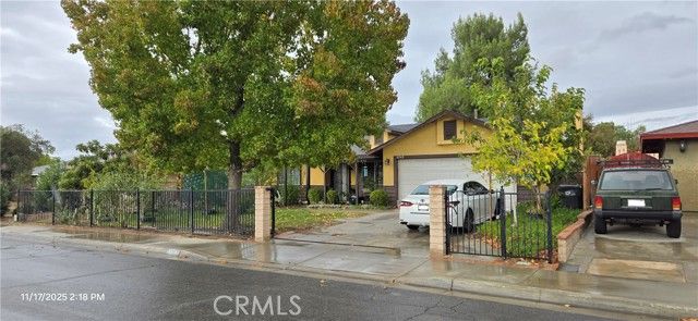 4743 E Avenue R2, Palmdale, CA 93552