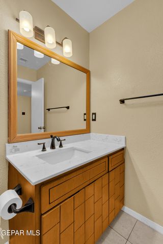 3208 ISLA BAHIA Way, El Paso, TX 79925