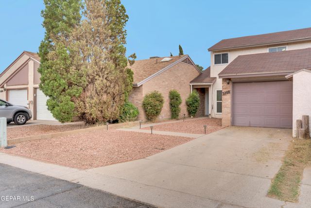 3208 ISLA BAHIA Way, El Paso, TX 79925