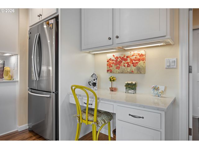 13590 Sw 24TH St, Beaverton, OR 97008