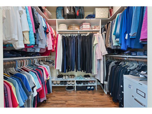 13590 Sw 24TH St, Beaverton, OR 97008