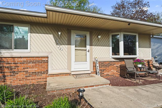 374 Randolph Street, Westland, MI 48186