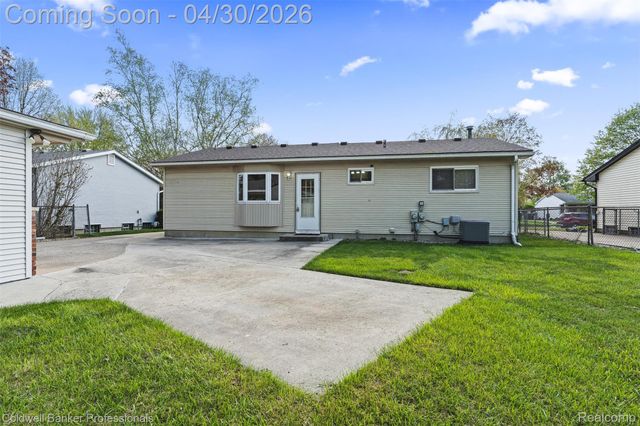 374 Randolph Street, Westland, MI 48186