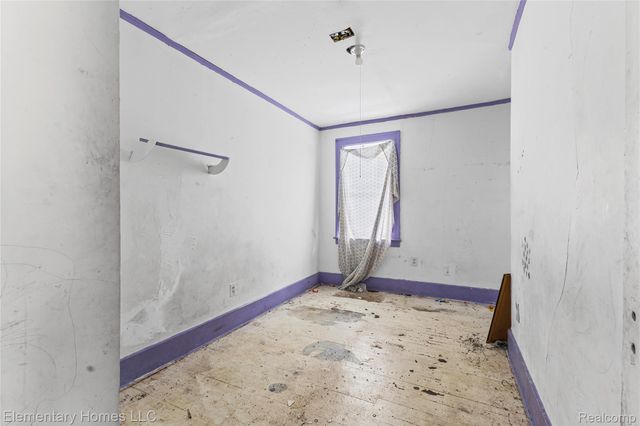 19657 Cardoni Street, Detroit, MI 48203