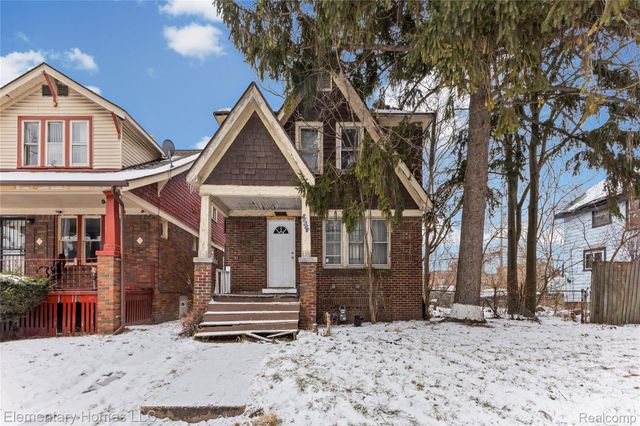 19657 Cardoni Street, Detroit, MI 48203