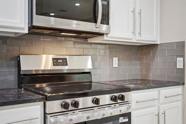 1825 AMARYLLIS CIRCLE, Orlando, FL 32825