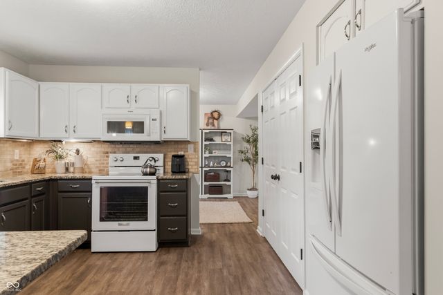 13652 Flintridge Pass, Carmel, IN 46033