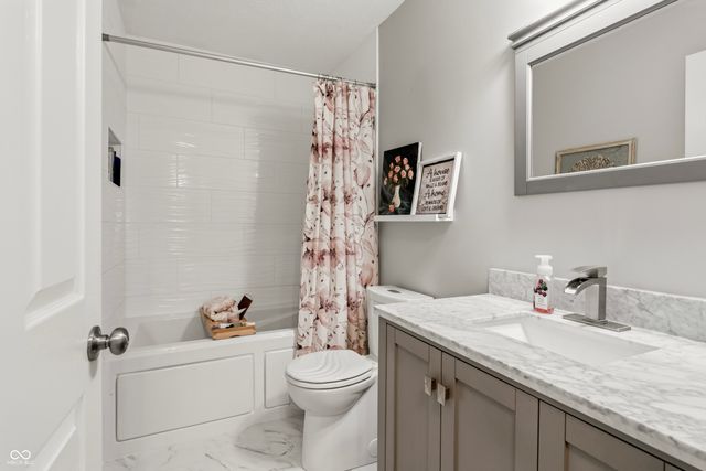 13652 Flintridge Pass, Carmel, IN 46033