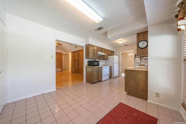 7230 Trace Buckle, San Antonio, TX 78240