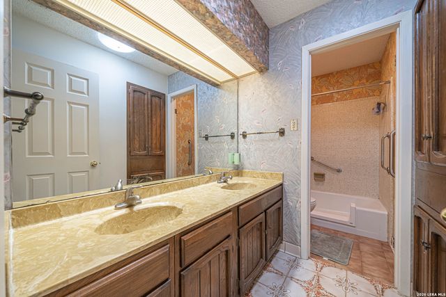 7230 Trace Buckle, San Antonio, TX 78240