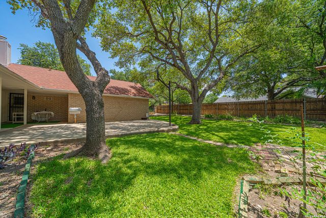 7230 Trace Buckle, San Antonio, TX 78240