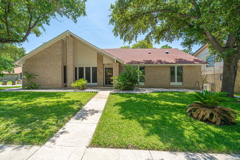 7230 Trace Buckle, San Antonio, TX 78240