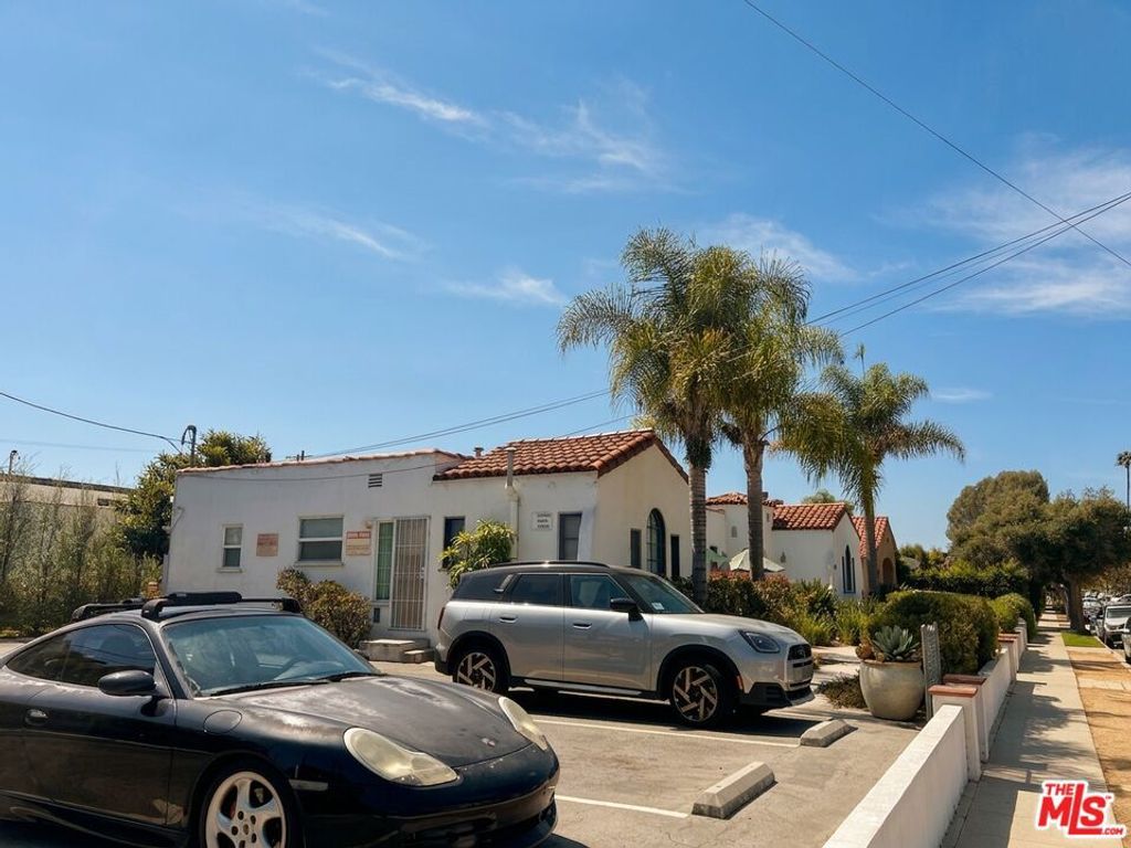 1140 Nowita Place, Los Angeles, CA 90291 — exterior