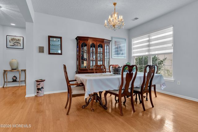 8 April Springs Court, Lakewood, NJ 08701