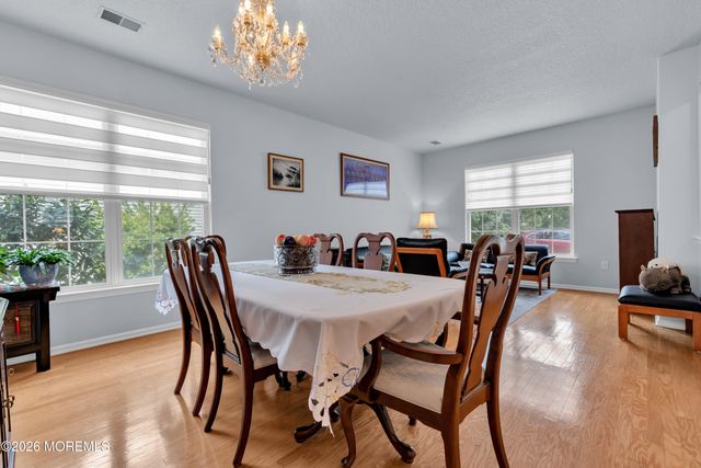 8 April Springs Court, Lakewood, NJ 08701