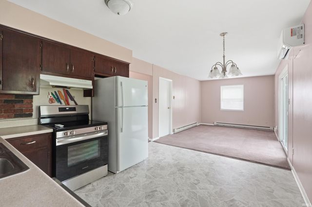 1430 Glenwood Avenue, Fort Wayne, IN 46805