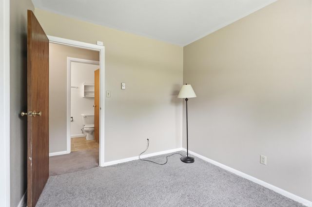 1430 Glenwood Avenue, Fort Wayne, IN 46805
