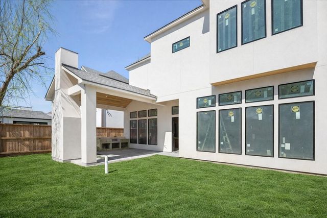 1423 Gardenia Drive, Houston, TX 77018