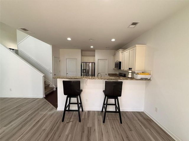 2450 Oakleaf Circle, Lithonia, GA 30058