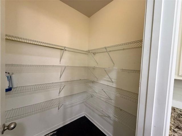 2450 Oakleaf Circle, Lithonia, GA 30058