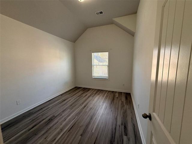 2450 Oakleaf Circle, Lithonia, GA 30058