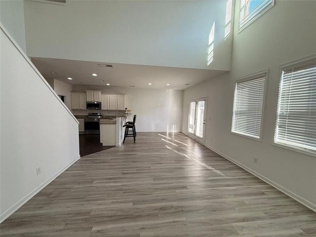 2450 Oakleaf Circle, Lithonia, GA 30058