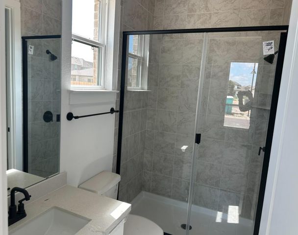 213 Borrego BND, Liberty Hill, TX 78642