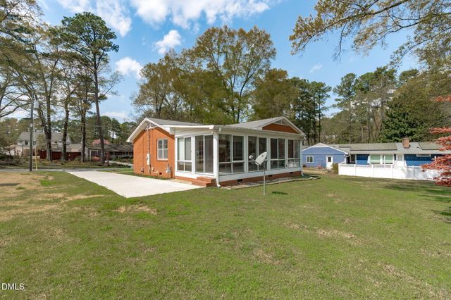 213 Dowell Drive, Cary, NC 27511