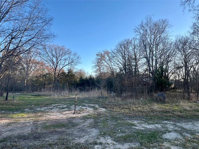 1537 Kays, Hawk Cove, TX 75474