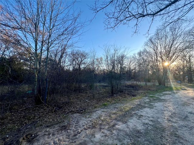 1537 Kays, Hawk Cove, TX 75474