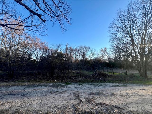 1537 Kays, Hawk Cove, TX 75474