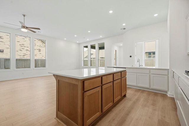 5814 Reef Ridge Drive, Manvel, TX 77578