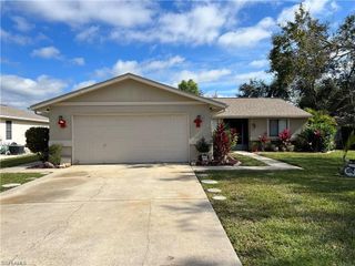 16264 Shadow Pine RD, North Fort Myers, FL 33917