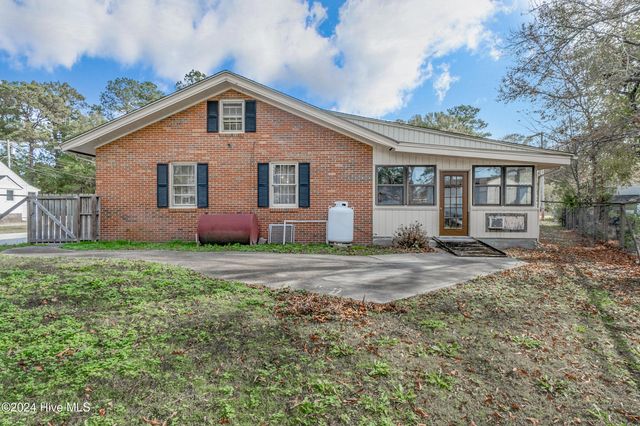 103 Cartwright Road, Elizabeth City, NC 27909