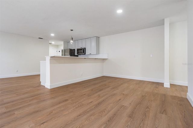 8317 N MARKS STREET, Tampa, FL 33604