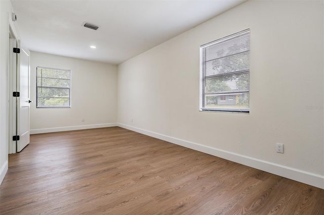 8317 N MARKS STREET, Tampa, FL 33604