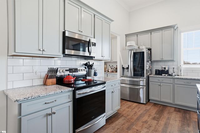 208 Claridge Way, Greer, SC 29651