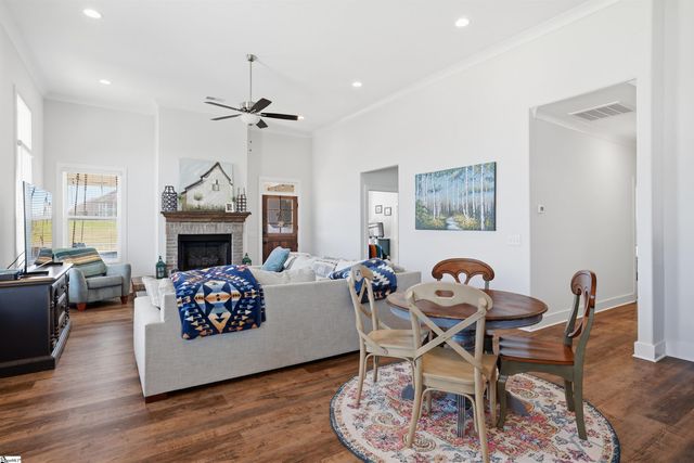 208 Claridge Way, Greer, SC 29651