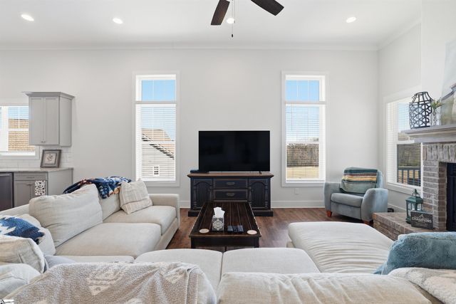 208 Claridge Way, Greer, SC 29651