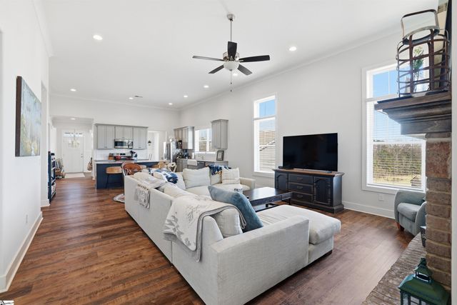 208 Claridge Way, Greer, SC 29651