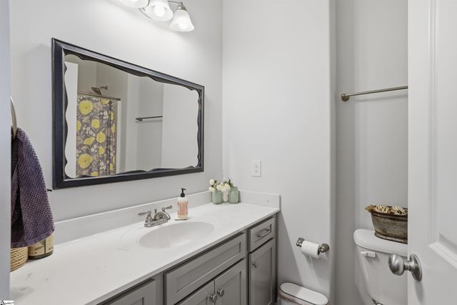 208 Claridge Way, Greer, SC 29651