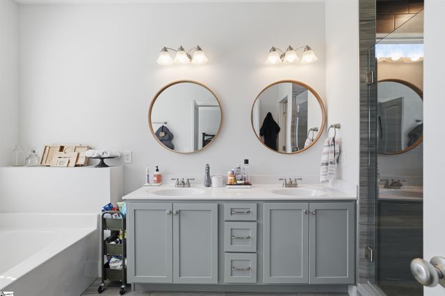 208 Claridge Way, Greer, SC 29651